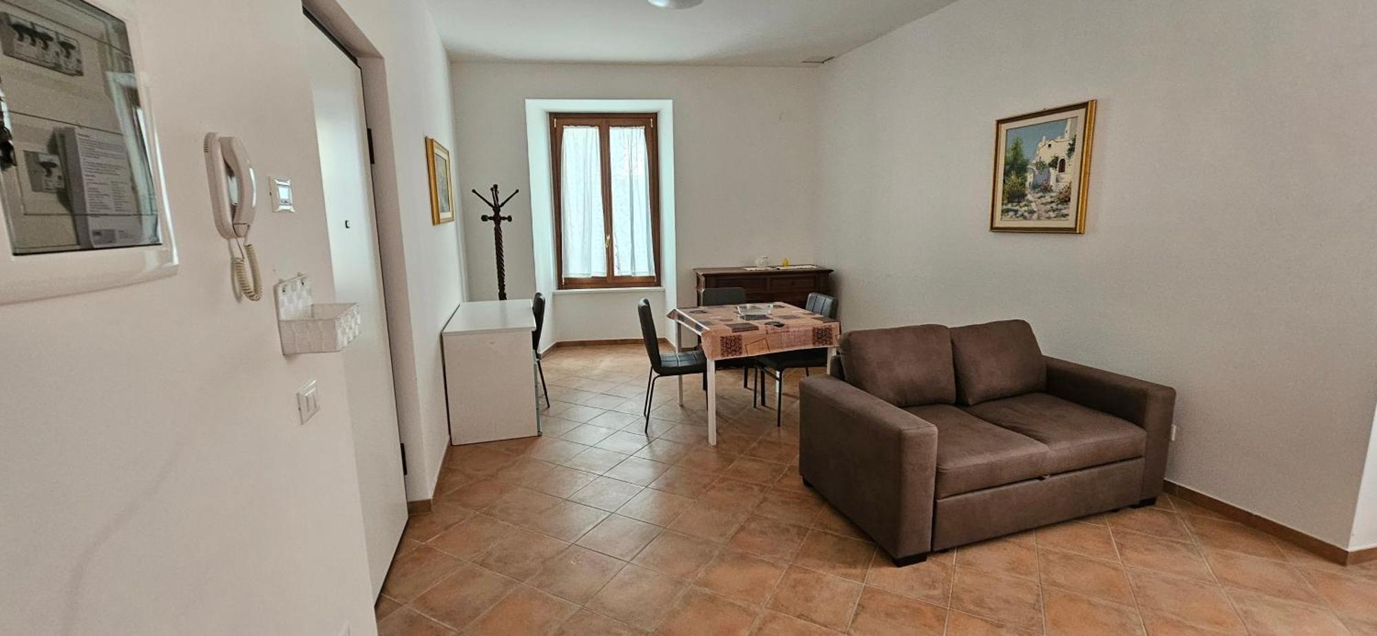 Sotto La Torre Apartment L'Aquila Ngoại thất bức ảnh