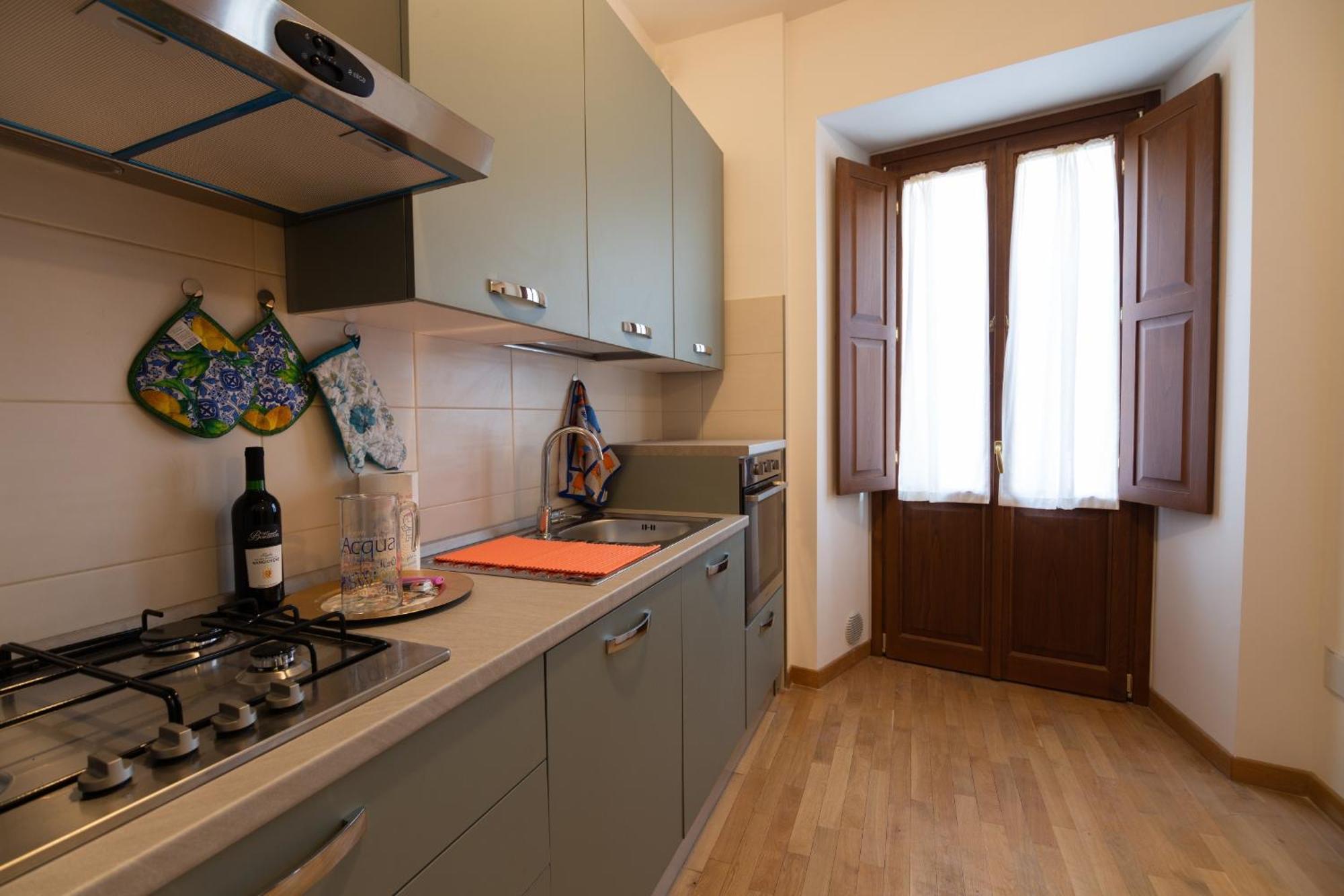 Sotto La Torre Apartment L'Aquila Ngoại thất bức ảnh