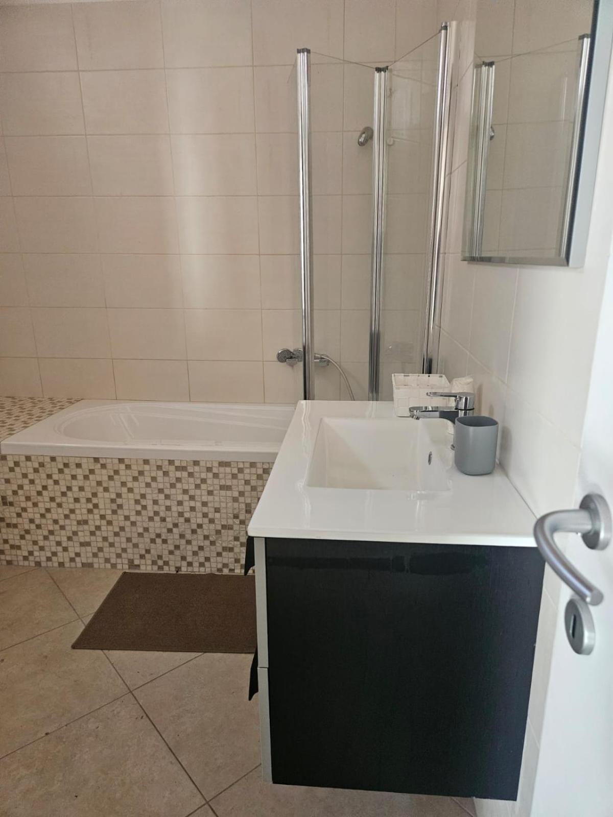 Sotto La Torre Apartment L'Aquila Ngoại thất bức ảnh