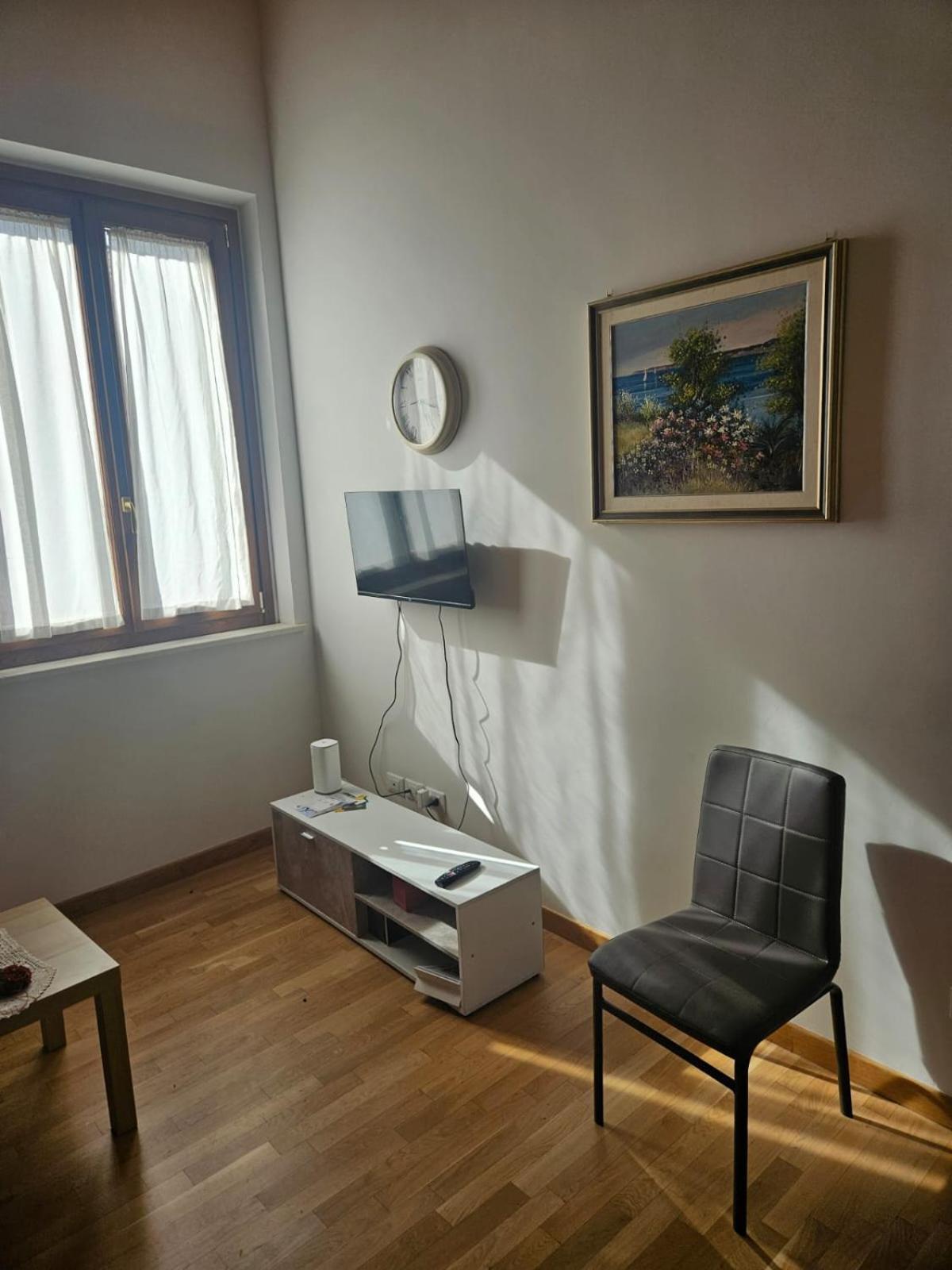 Sotto La Torre Apartment L'Aquila Ngoại thất bức ảnh